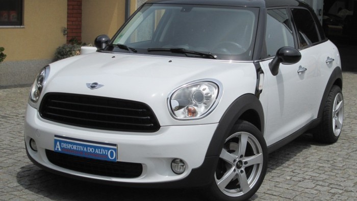 MINI 1.6 COOPER D COUTYMAN