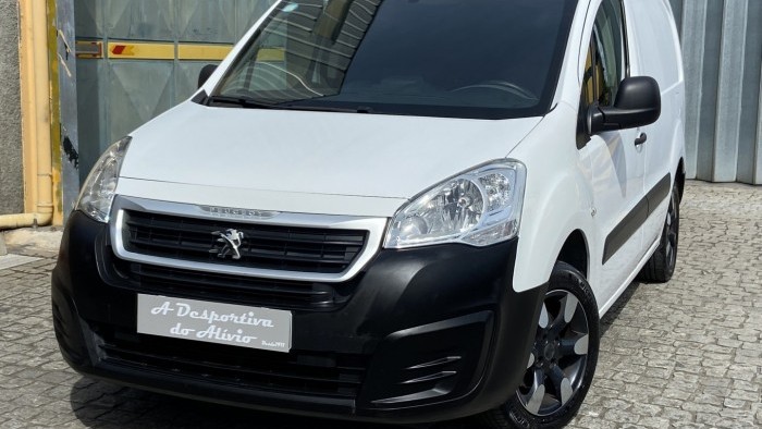 PEUGEOT PARTNER 1.6 HDI 100cv GPS + CAMARA