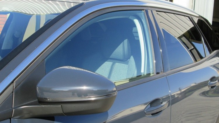 Peugeot 3008 1.5 BlueHdi ALLURE EAT8