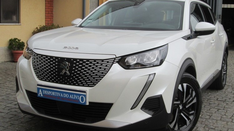 Peugeot E-2008 ALLURE PACK