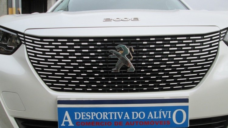 Peugeot E-2008 ALLURE PACK