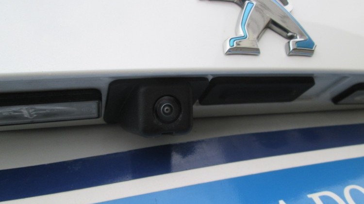 Peugeot E-2008 ALLURE PACK