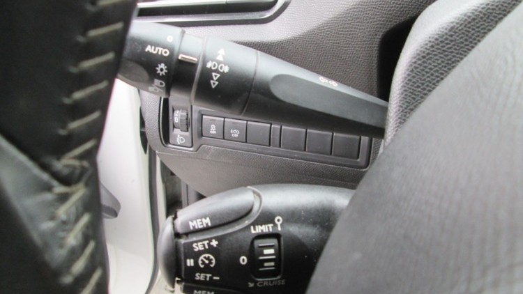 Peugeot 308 SW 1.6 BLUEHDI ALLURE 120CV