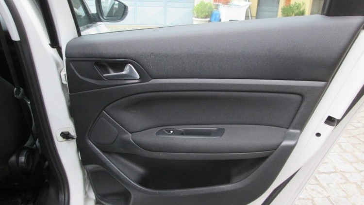 Peugeot 308 SW 1.6 BLUEHDI ALLURE 120CV