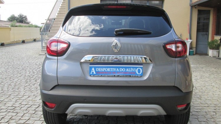 Renault Captur 0.9 TCe EXCLUSIVE