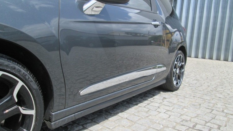 Citro&euml;n DS3 1.6 HDI SPORT CHIC