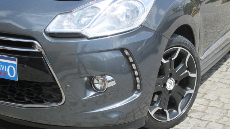 Citro&euml;n DS3 1.6 HDI SPORT CHIC
