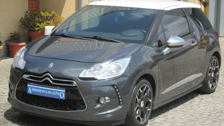 Citro&euml;n DS3 1.6 HDI SPORT CHIC