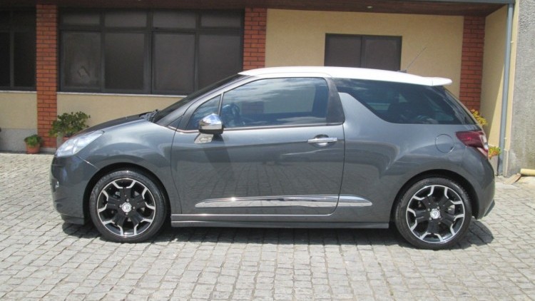 Citro&euml;n DS3 1.6 HDI SPORT CHIC