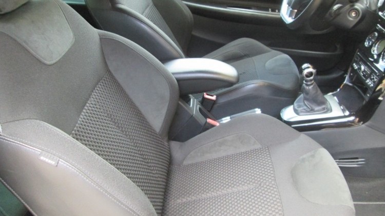 Citro&euml;n DS3 1.6 HDI SPORT CHIC