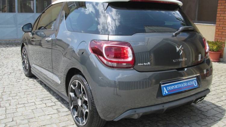 Citro&euml;n DS3 1.6 HDI SPORT CHIC
