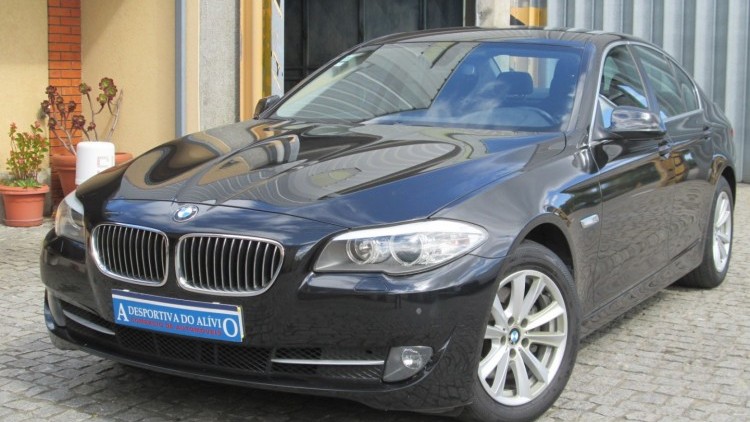 BMW S&eacute;rie 5 - 520 D LUXURY Auto