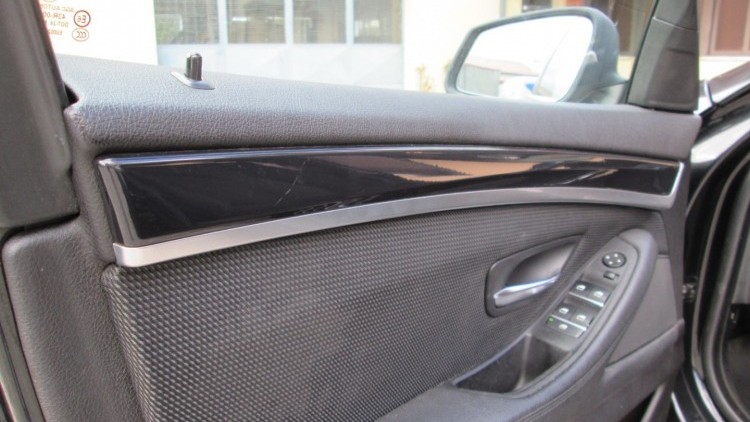 BMW S&eacute;rie 5 - 520 D LUXURY Auto