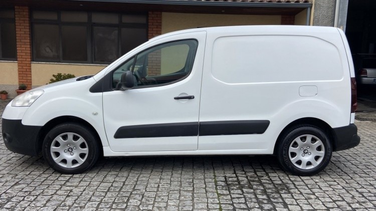 Peugeot Partner 1.6 Hdi 3 Lug C/ AC