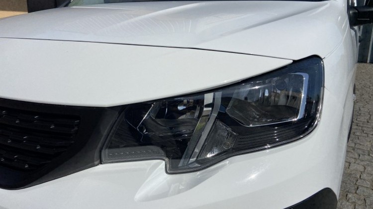 Peugeot Partner 1.6 Hdi 100cv CarPlay