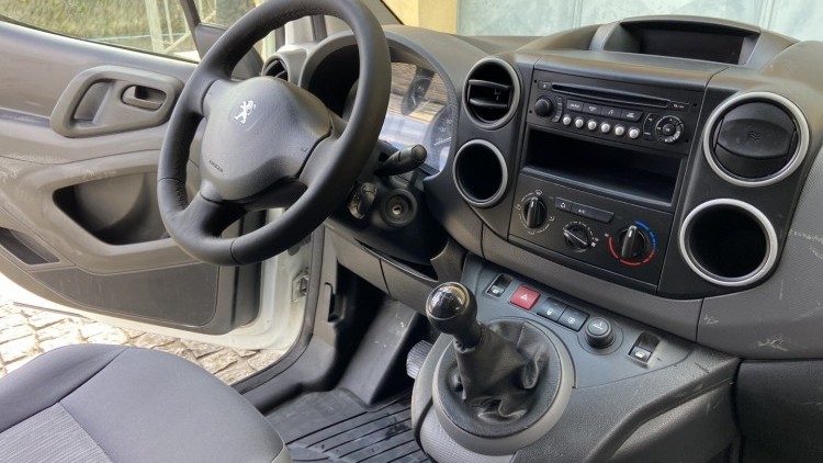 Peugeot Partner 1.6 Hdi A/C 3Lug