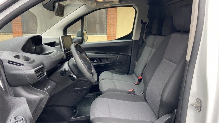 Peugeot Partner 1.6 Hdi 100cv CarPlay
