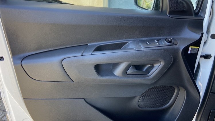 Peugeot Partner 1.6 Hdi 100cv Premium CarPlay