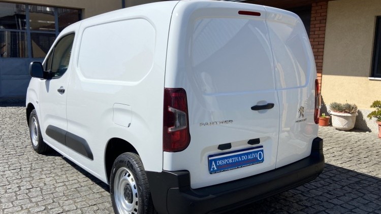 Peugeot Partner 1.6 Hdi 100cv Premium CarPlay