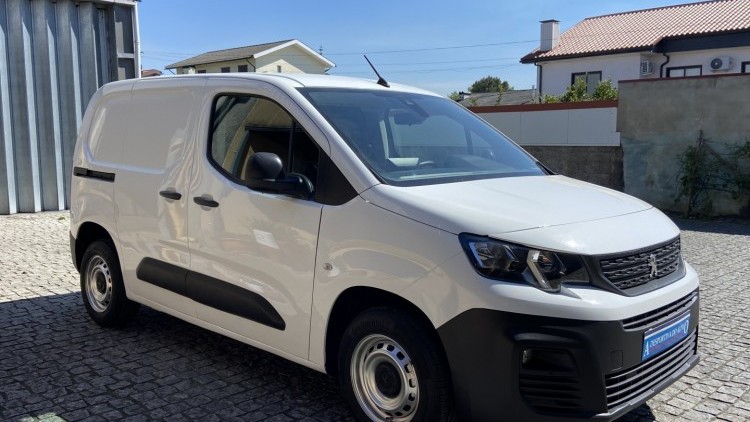 Peugeot Partner 1.6 Hdi 100cv Premium CarPlay