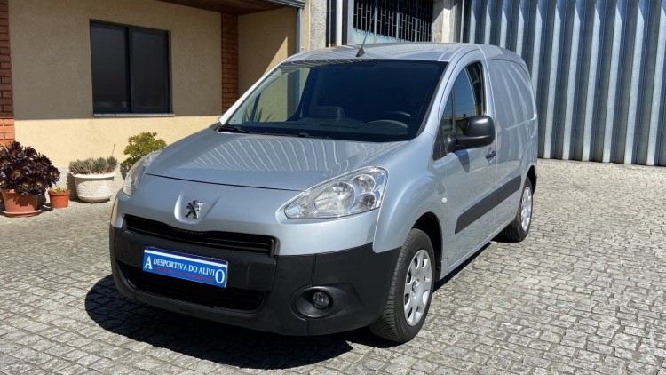 Peugeot Partner 1.6 Hdi 3 Lug GPS