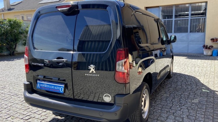 Peugeot Partner 1.6 Hdi 100cv L2 Premium CarPlay