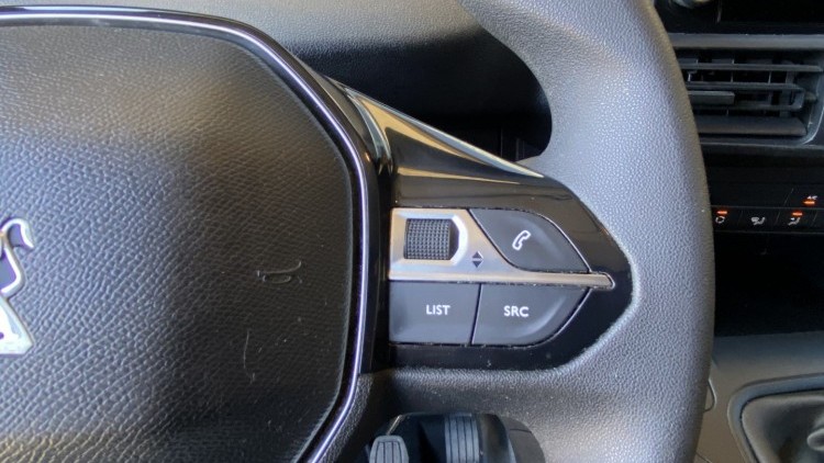 Peugeot Partner 1.6 Hdi 100cv L2 Premium CarPlay