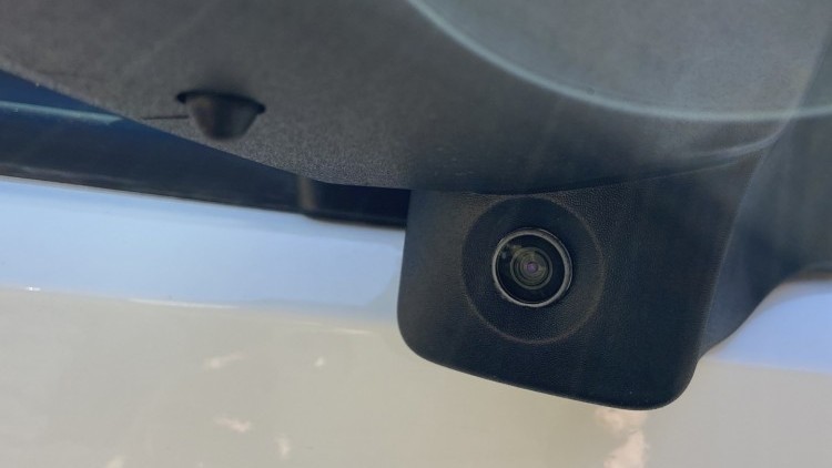 Citro&euml;n Berlingo 1.6 BlueHDI 100cv CARPLAY e CAMARA