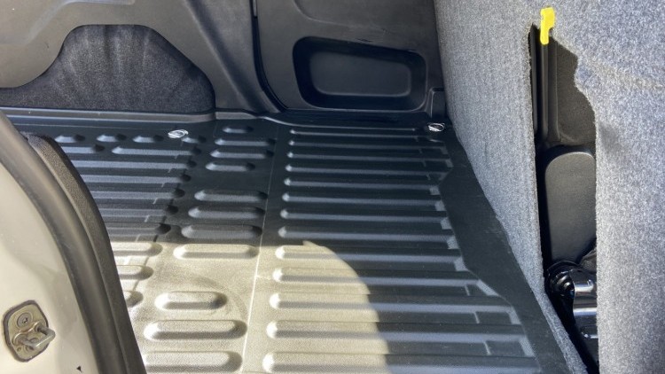 Citro&euml;n Berlingo 1.6 BlueHDI 100cv CARPLAY e CAMARA