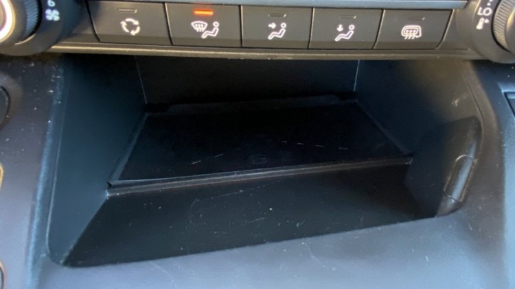 Citro&euml;n Berlingo 1.6 BlueHDI 100cv CARPLAY e CAMARA