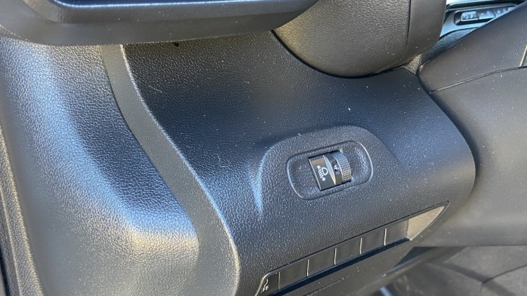 Citro&euml;n Berlingo 1.6 BlueHDI 100cv CARPLAY e CAMARA