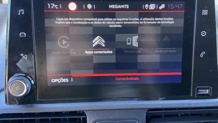 Citro&euml;n Berlingo 1.6 BlueHDI 100cv CARPLAY e CAMARA