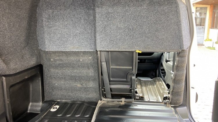 Peugeot Partner 1.6 Hdi 100cv GPS + C&acirc;mara