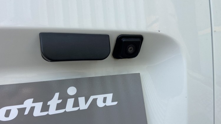 Peugeot Partner 1.6 Hdi 100cv GPS + C&acirc;mara