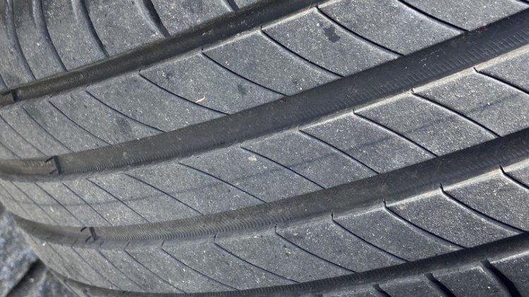 Peugeot Partner 1.6 Hdi 100cv GPS + C&acirc;mara