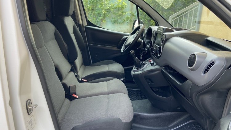Peugeot Partner 1.6 Hdi 100cv GPS + C&acirc;mara