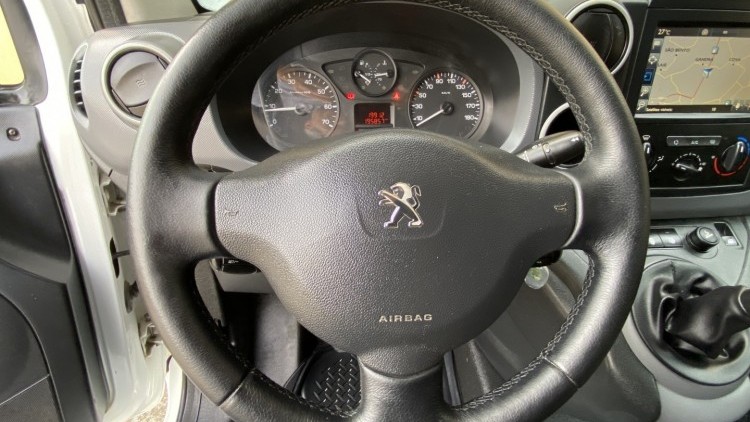 Peugeot Partner 1.6 Hdi 100cv GPS + C&acirc;mara