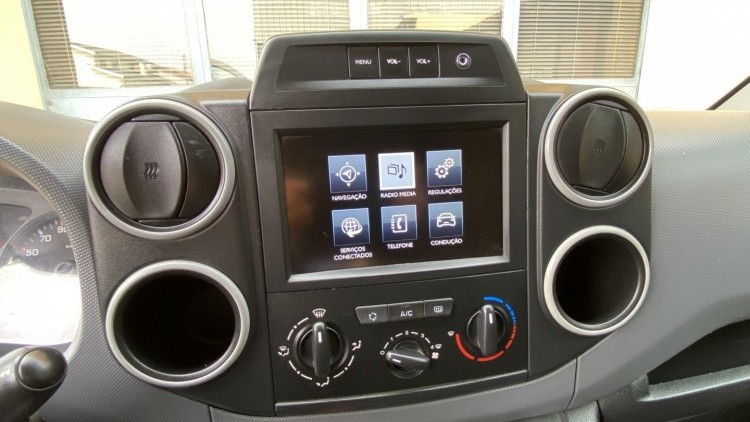 Peugeot Partner 1.6 Hdi 100cv GPS + C&acirc;mara