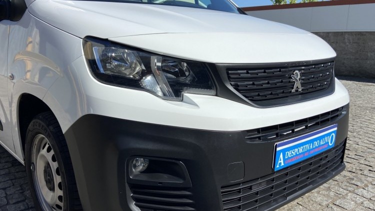 Peugeot Partner 1.6 Hdi 100cv L2(Longa) Premium CarPlay