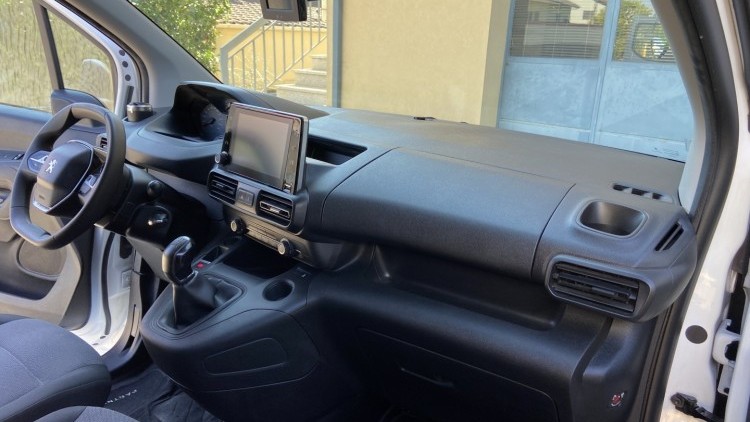 Peugeot Partner 1.6 Hdi 100cv L2(Longa) Premium CarPlay
