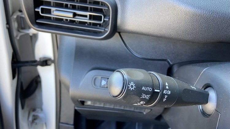 Peugeot Partner 1.6 Hdi 100cv L2(Longa) Premium CarPlay