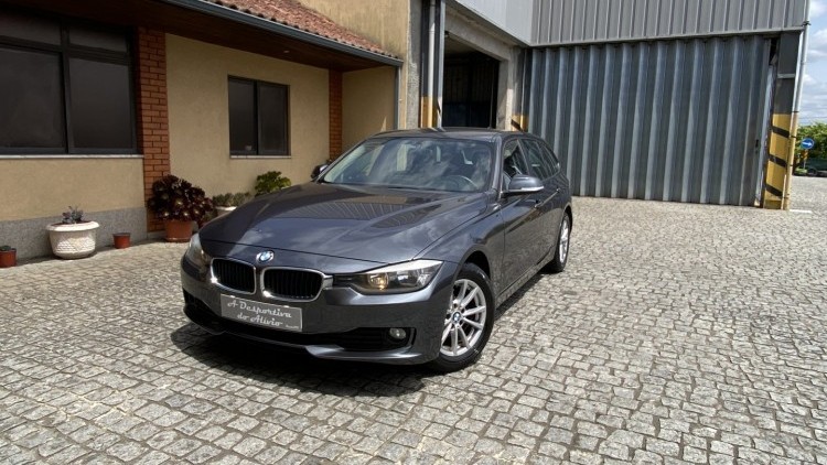 BMW S&eacute;rie 3 - 316 D LINE MODERN