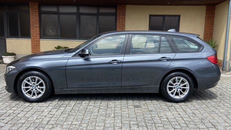 BMW S&eacute;rie 3 - 316 D LINE MODERN