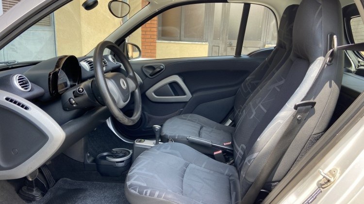 Smart ForTwo Coup&eacute; 0.9i