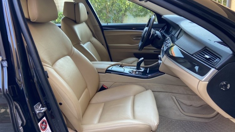 BMW S&eacute;rie 5 - 520 D LUXURY Auto