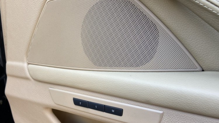 BMW S&eacute;rie 5 - 520 D LUXURY Auto