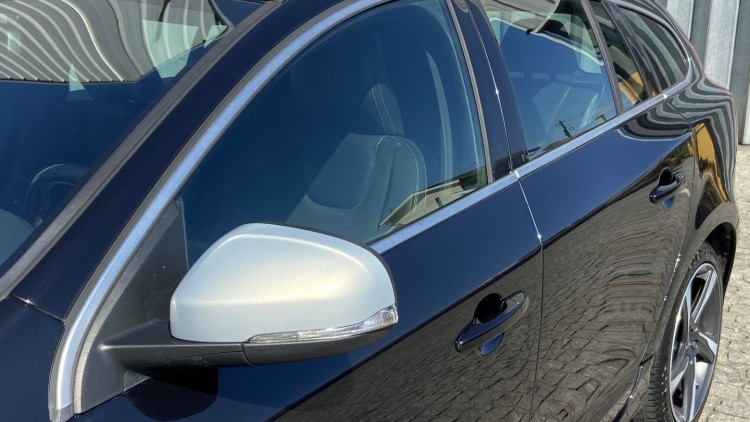 Volvo V60 1.6 D R DESIGN