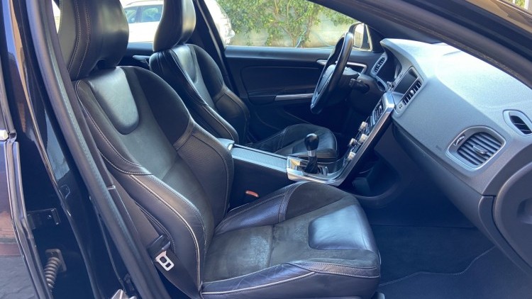 Volvo V60 1.6 D R DESIGN