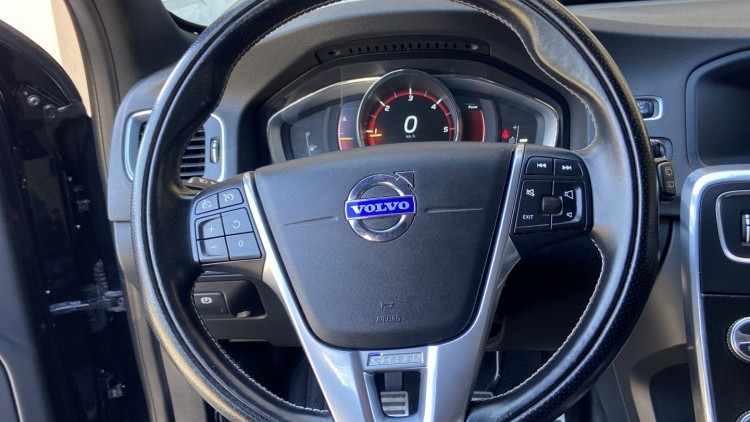 Volvo V60 1.6 D R DESIGN