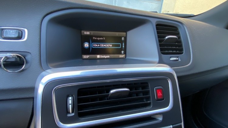 Volvo V60 1.6 D R DESIGN